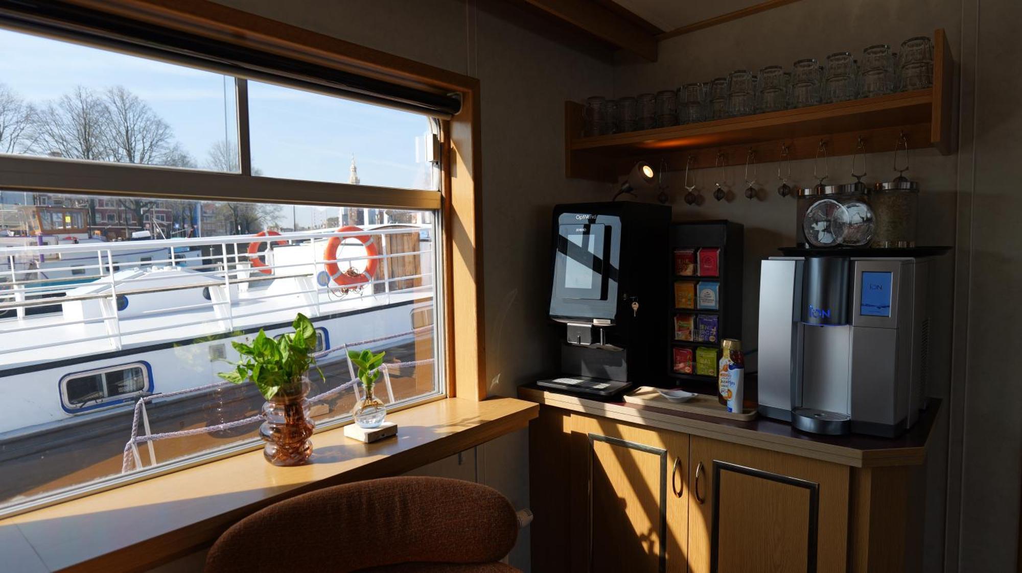 Hotel Botel Clair D'Etoile